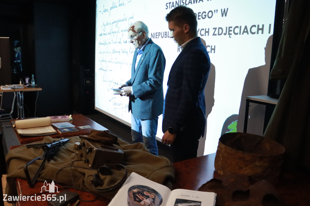 Fotorelacja: ODDZIAŁ GL , PPS , AK TWARDEGO - wykład w MOK Zawiercie
