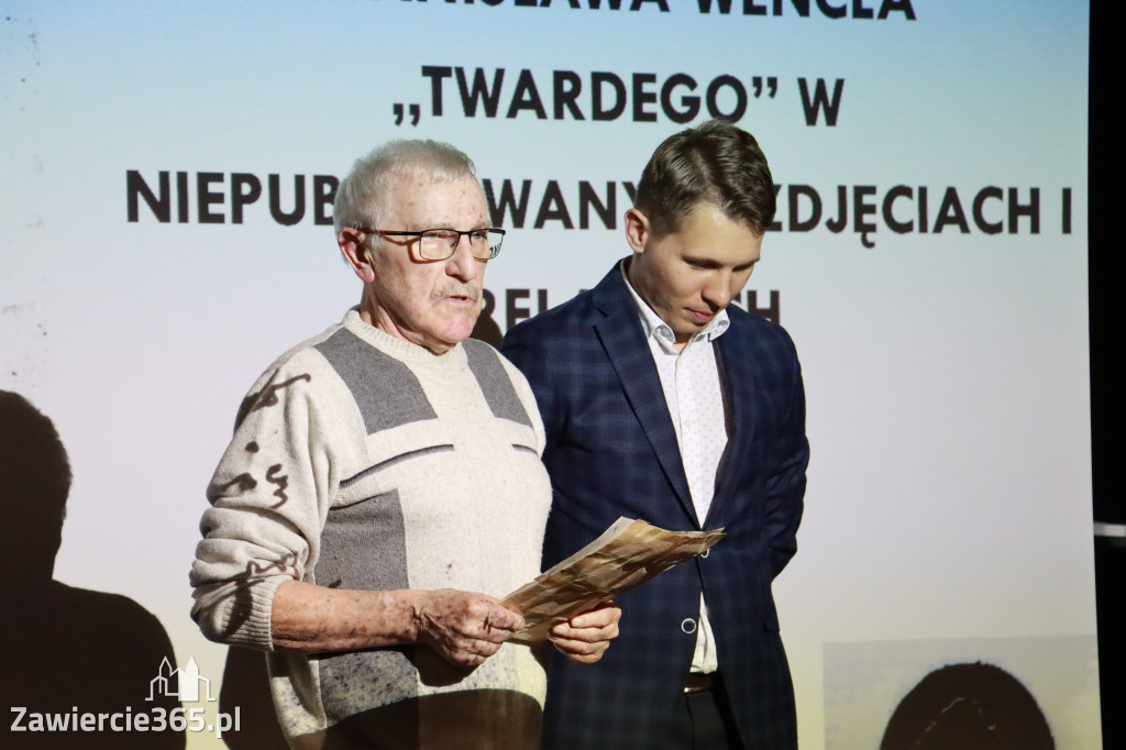 Fotorelacja: ODDZIAŁ GL , PPS , AK TWARDEGO - wykład w MOK Zawiercie