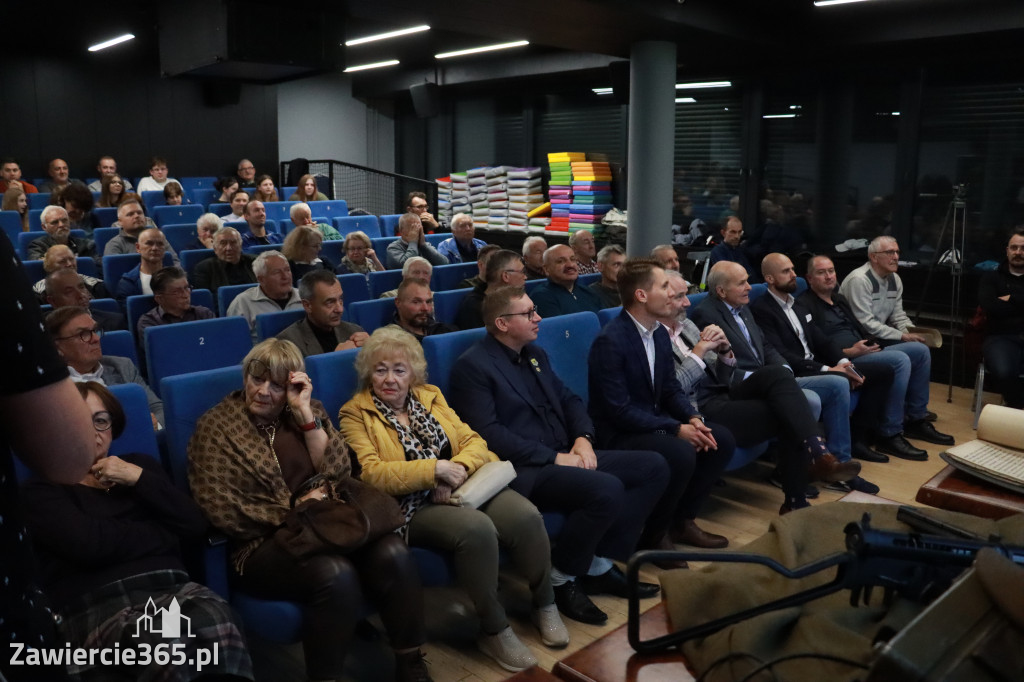 Fotorelacja: ODDZIAŁ GL , PPS , AK TWARDEGO - wykład w MOK Zawiercie