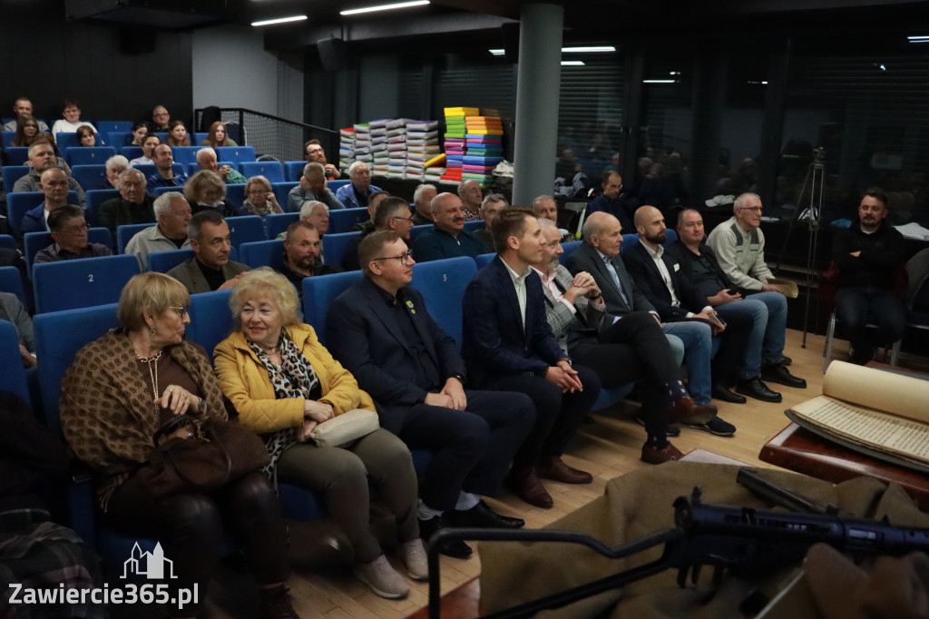 Fotorelacja: ODDZIAŁ GL , PPS , AK TWARDEGO - wykład w MOK Zawiercie