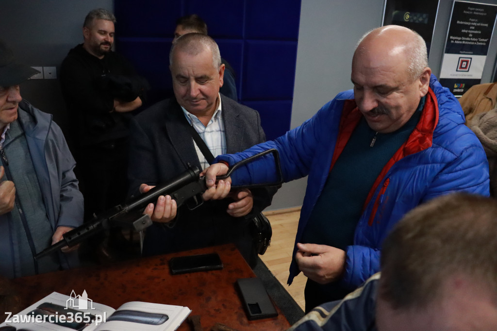 Fotorelacja: ODDZIAŁ GL , PPS , AK TWARDEGO - wykład w MOK Zawiercie