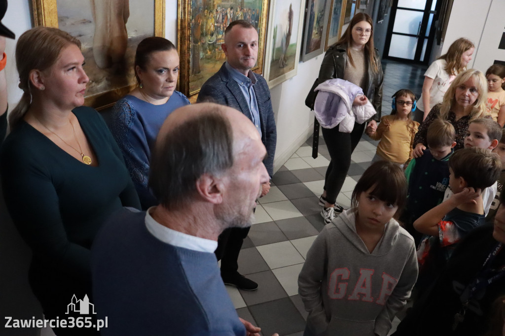 Fotorelacja: Otwarcie wystawy prac uczniów SP4 w MOK Zawiercie