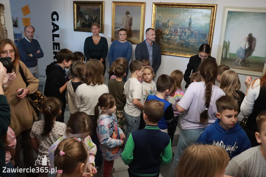 Fotorelacja: Otwarcie wystawy prac uczniów SP4 w MOK Zawiercie