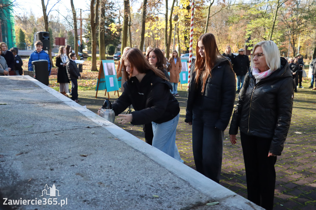 Fotorelacja: Spacer Pamięci - Zawiercie 2025