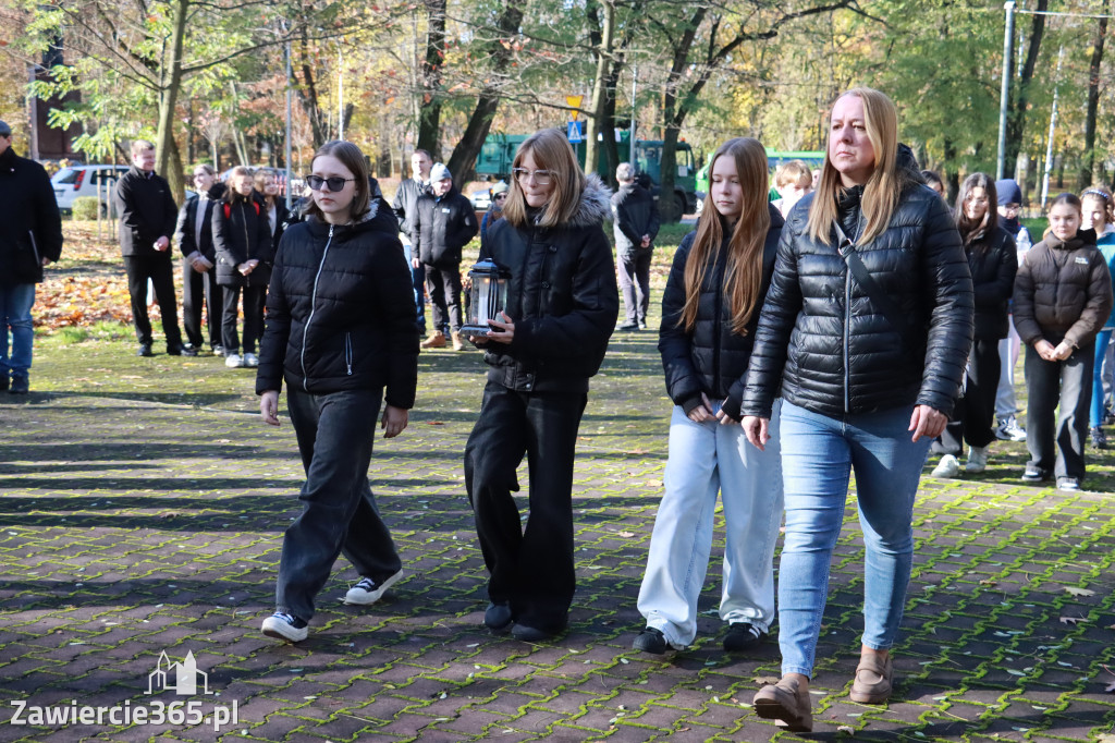 Fotorelacja: Spacer Pamięci - Zawiercie 2025