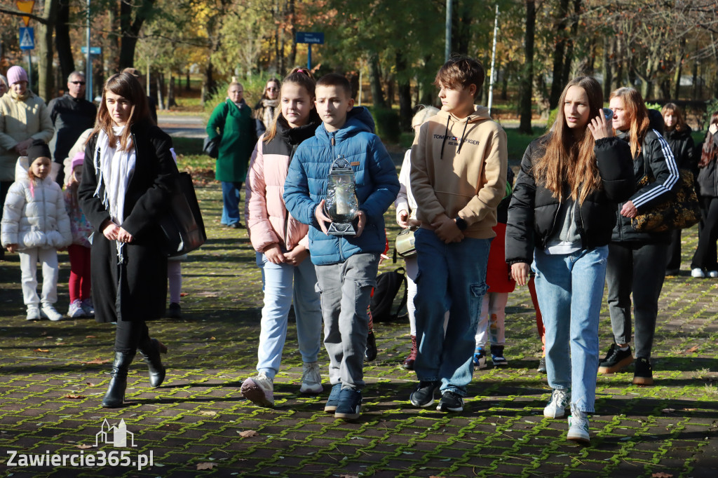 Fotorelacja: Spacer Pamięci - Zawiercie 2025