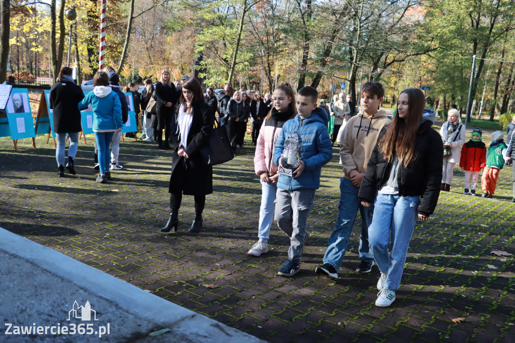 Fotorelacja: Spacer Pamięci - Zawiercie 2025