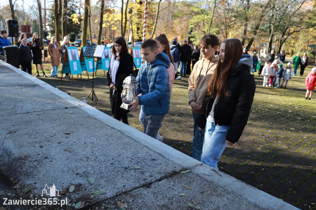 Fotorelacja: Spacer Pamięci - Zawiercie 2025