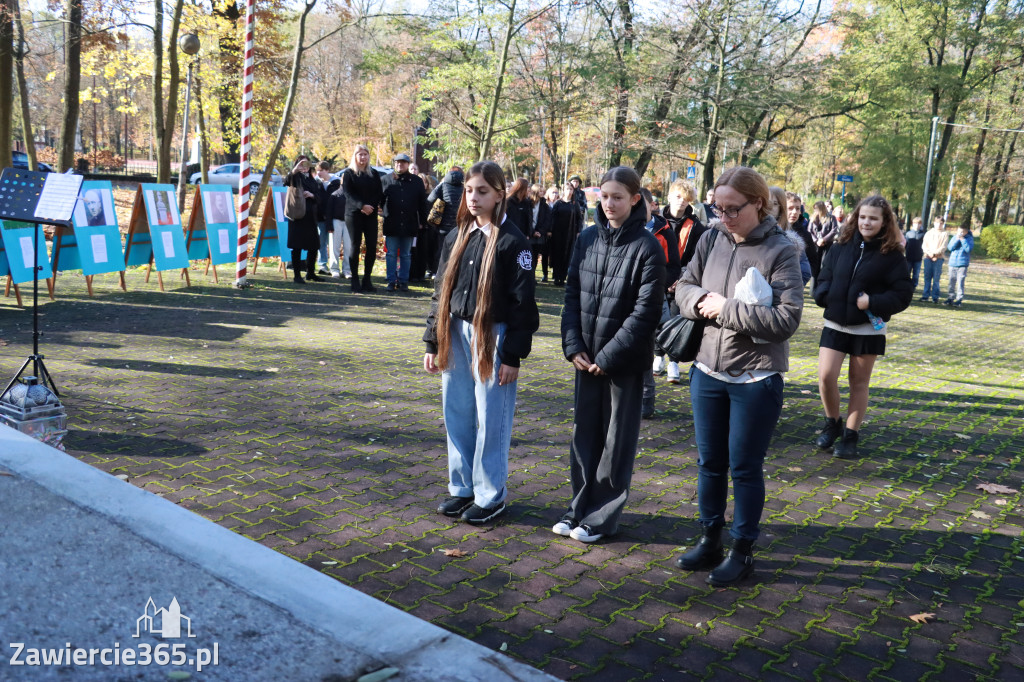 Fotorelacja: Spacer Pamięci - Zawiercie 2025