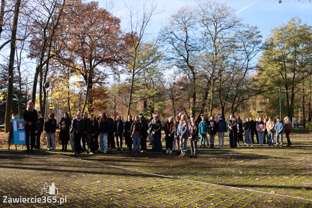 Fotorelacja: Spacer Pamięci - Zawiercie 2025