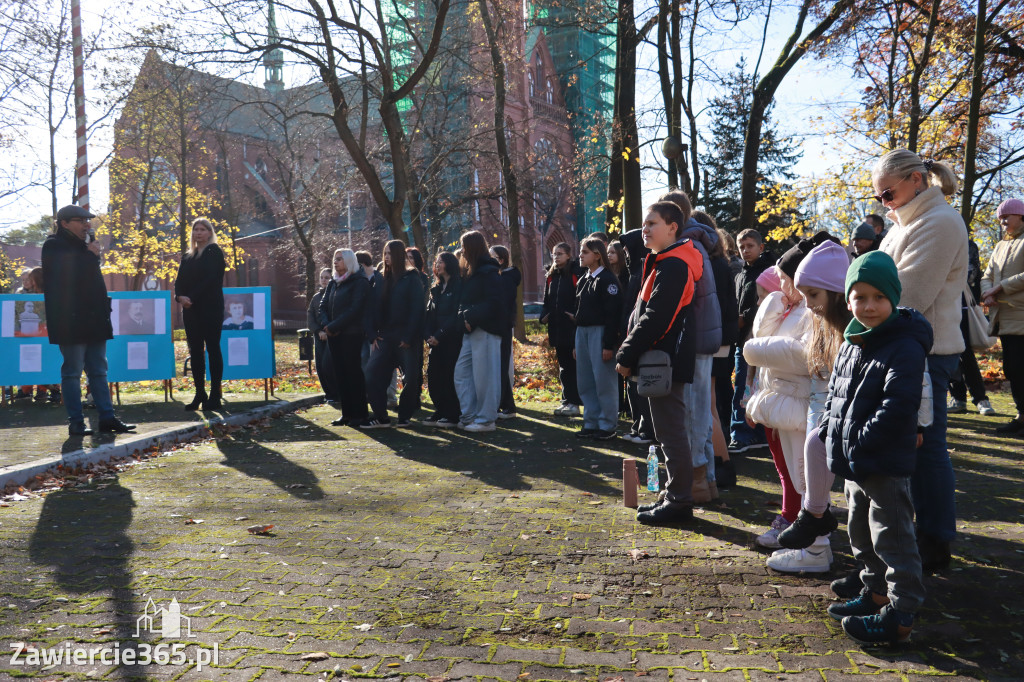 Fotorelacja: Spacer Pamięci - Zawiercie 2025