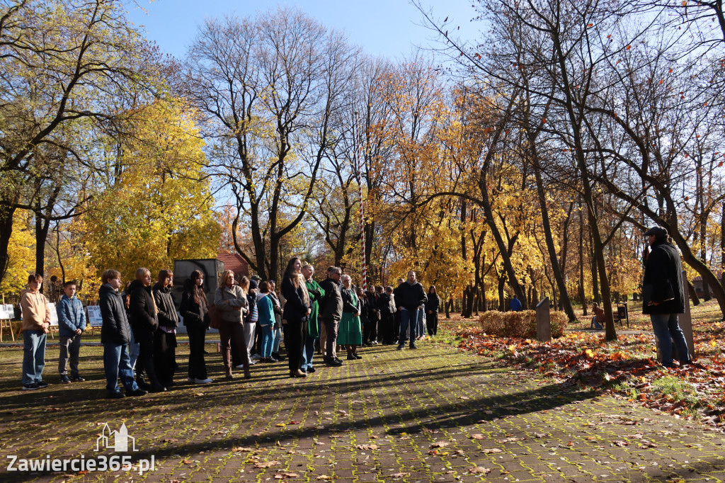 Fotorelacja: Spacer Pamięci - Zawiercie 2025