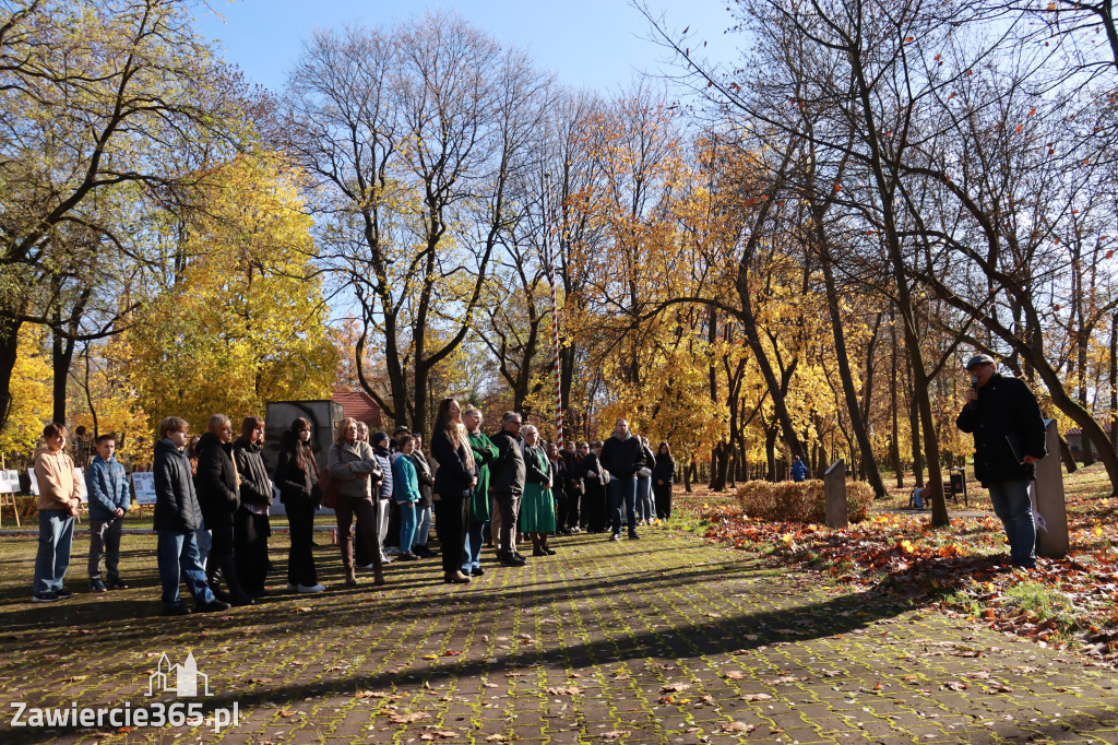 Fotorelacja: Spacer Pamięci - Zawiercie 2025