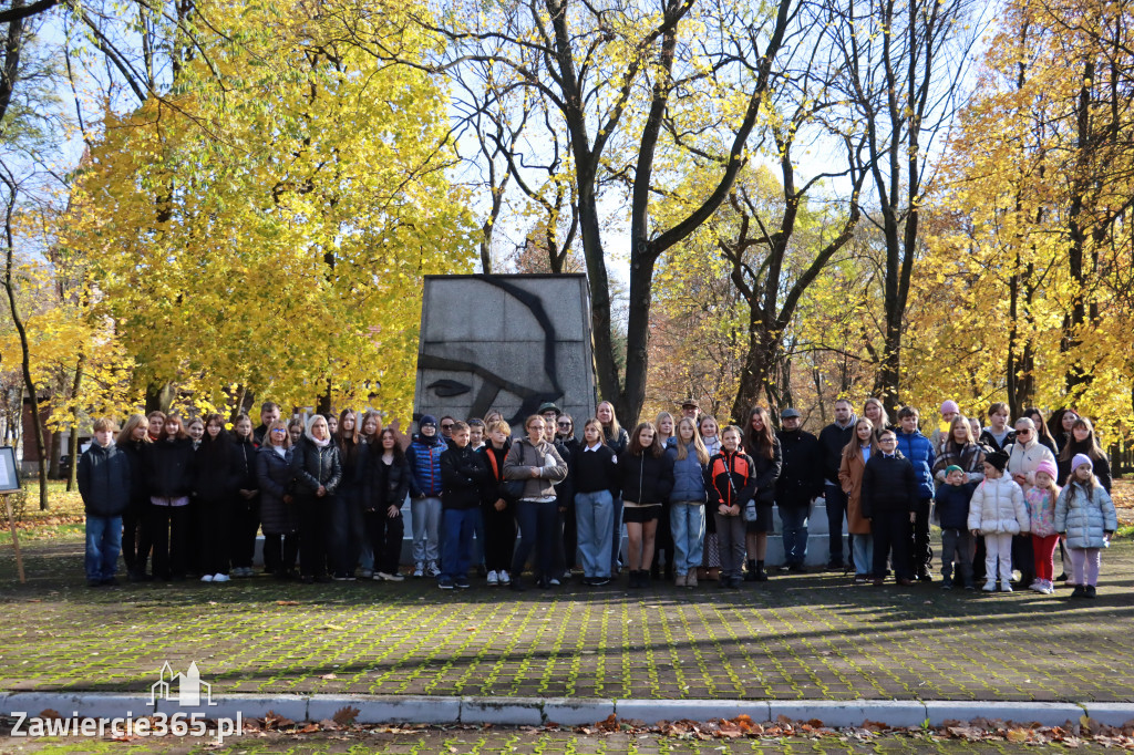 Fotorelacja: Spacer Pamięci - Zawiercie 2025