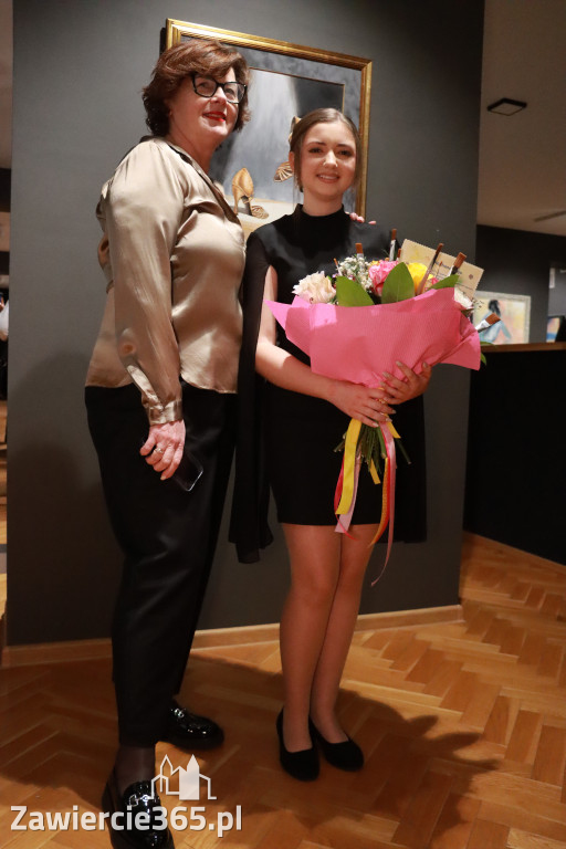 Fotorelacja: Wernisaż TRZY SERCA JEDEN ŚWIAT w MOK Zawiercie