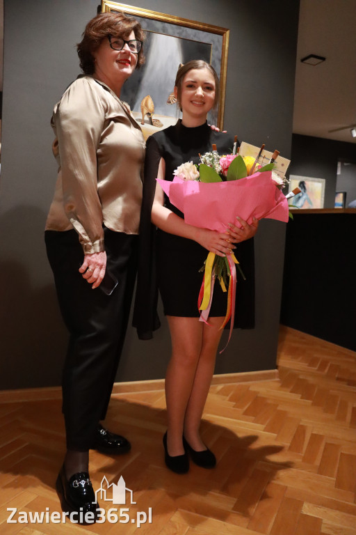 Fotorelacja: Wernisaż TRZY SERCA JEDEN ŚWIAT w MOK Zawiercie