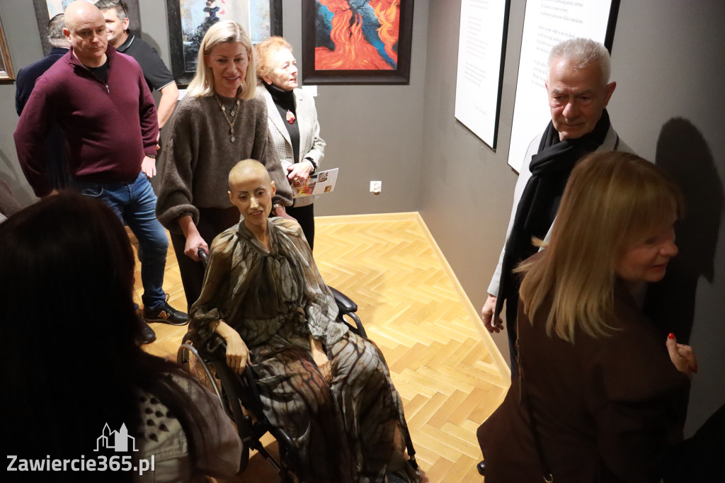 Fotorelacja: Wernisaż TRZY SERCA JEDEN ŚWIAT w MOK Zawiercie