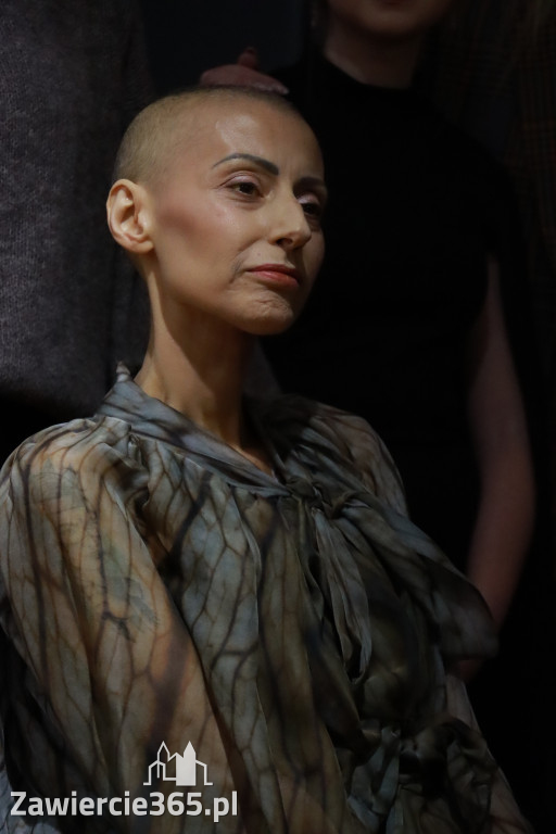 Fotorelacja: Wernisaż TRZY SERCA JEDEN ŚWIAT w MOK Zawiercie