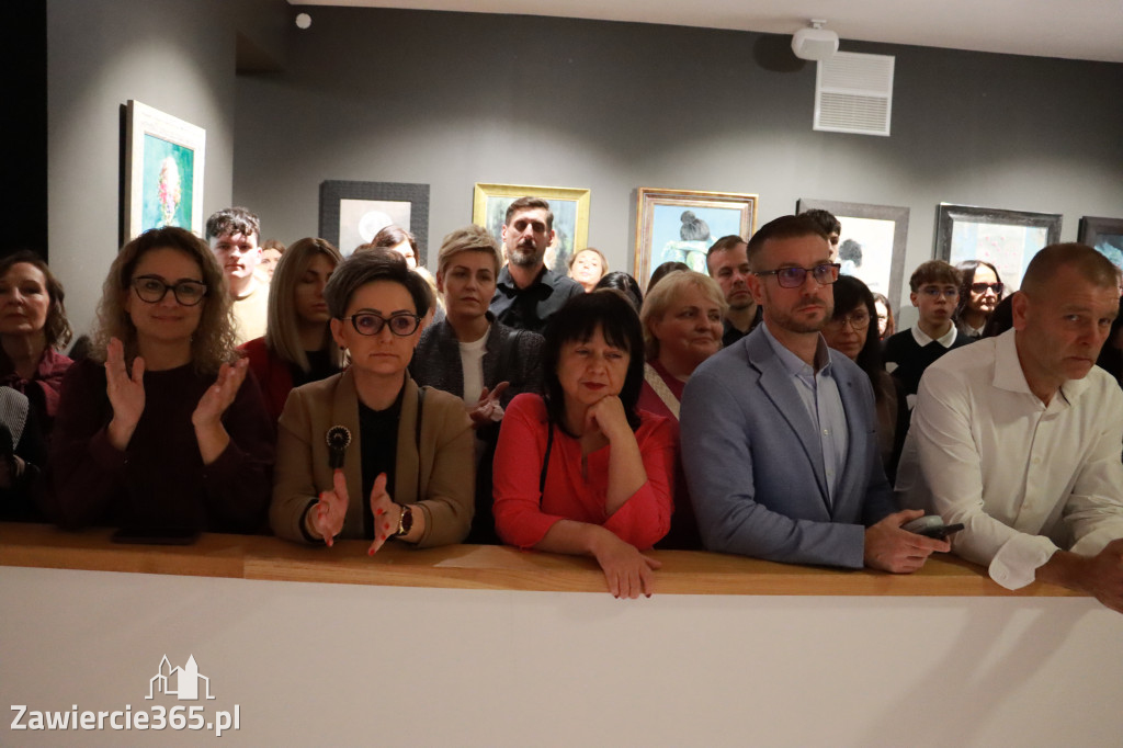 Fotorelacja: Wernisaż TRZY SERCA JEDEN ŚWIAT w MOK Zawiercie