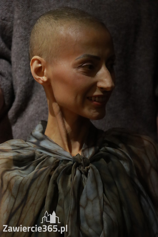 Fotorelacja: Wernisaż TRZY SERCA JEDEN ŚWIAT w MOK Zawiercie