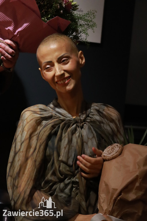 Fotorelacja: Wernisaż TRZY SERCA JEDEN ŚWIAT w MOK Zawiercie