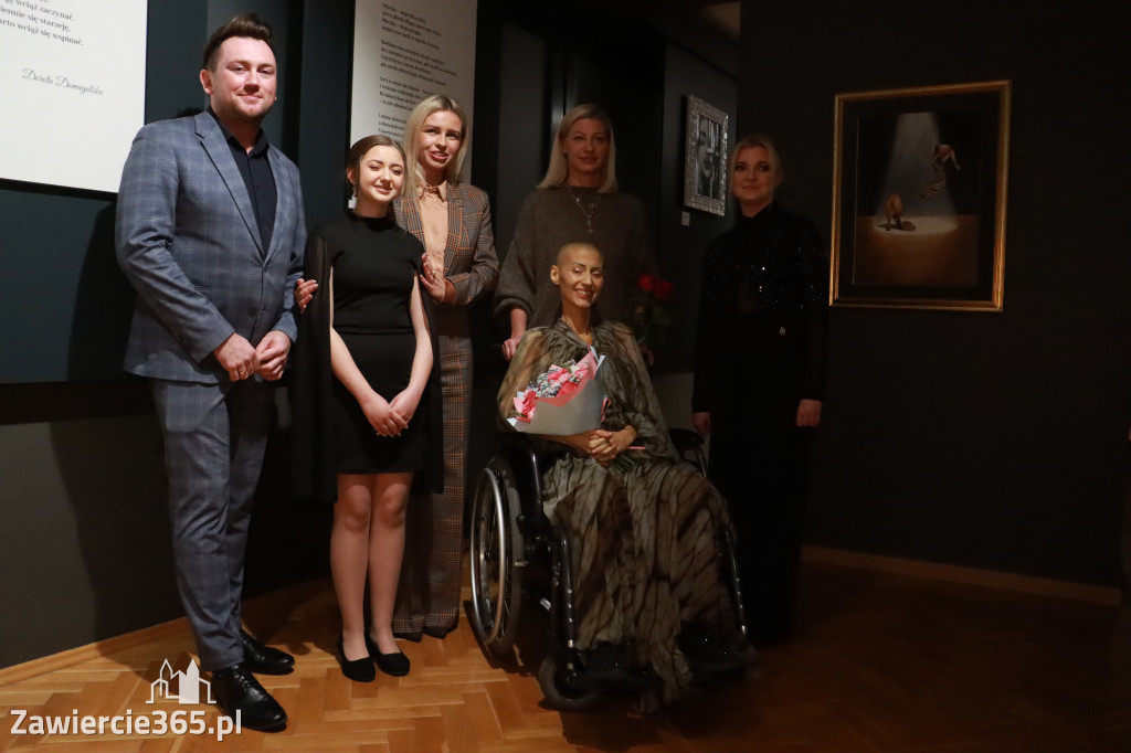 Fotorelacja: Wernisaż TRZY SERCA JEDEN ŚWIAT w MOK Zawiercie