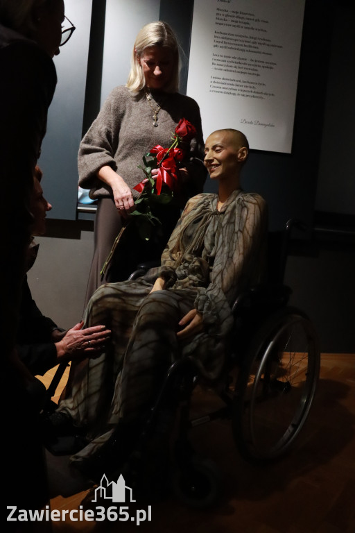 Fotorelacja: Wernisaż TRZY SERCA JEDEN ŚWIAT w MOK Zawiercie