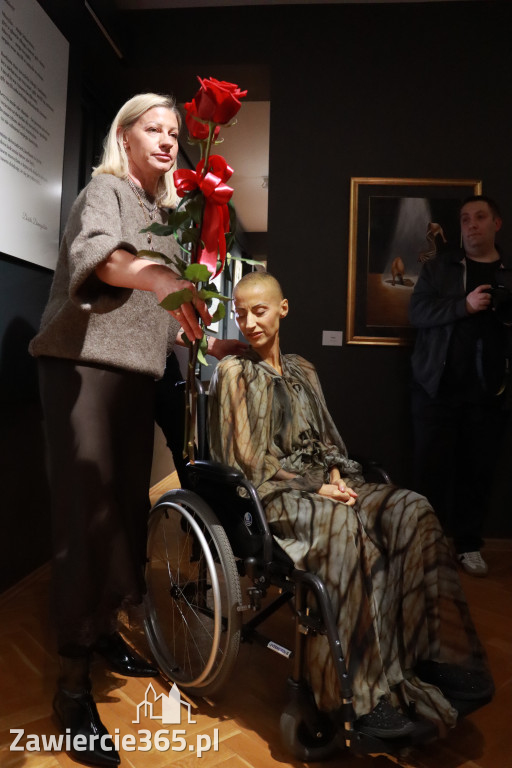 Fotorelacja: Wernisaż TRZY SERCA JEDEN ŚWIAT w MOK Zawiercie