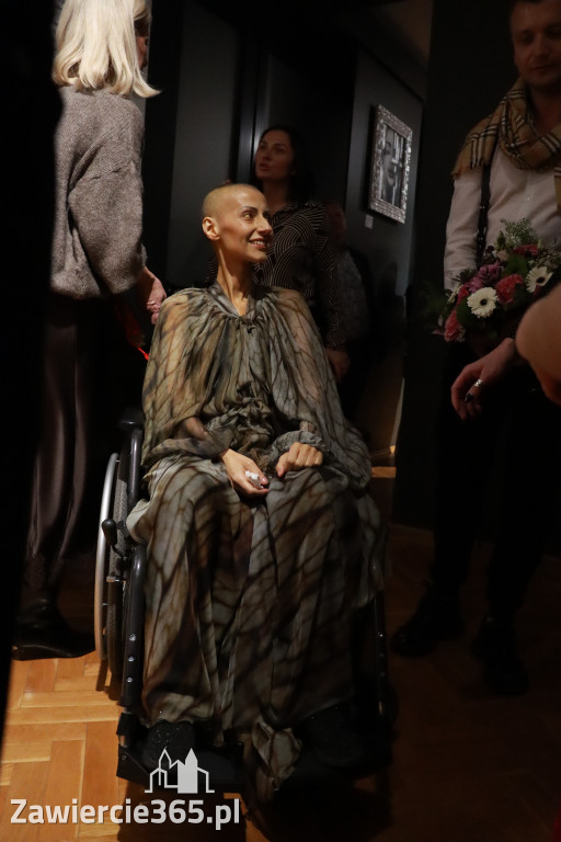 Fotorelacja: Wernisaż TRZY SERCA JEDEN ŚWIAT w MOK Zawiercie