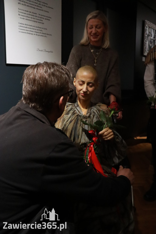 Fotorelacja: Wernisaż TRZY SERCA JEDEN ŚWIAT w MOK Zawiercie
