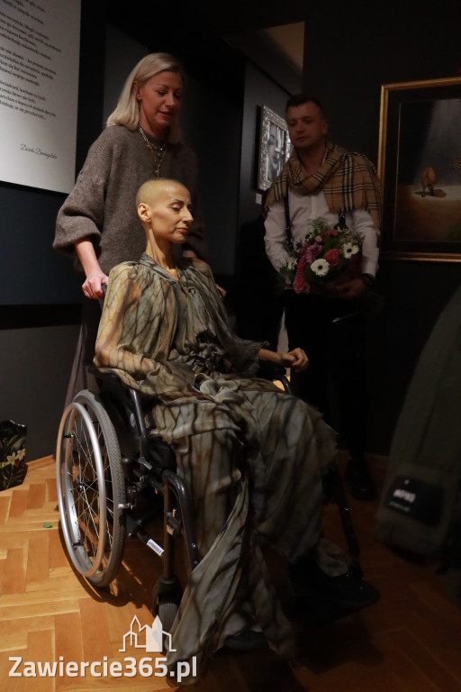 Fotorelacja: Wernisaż TRZY SERCA JEDEN ŚWIAT w MOK Zawiercie