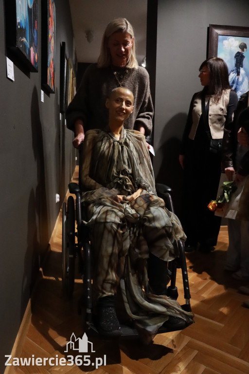 Fotorelacja: Wernisaż TRZY SERCA JEDEN ŚWIAT w MOK Zawiercie
