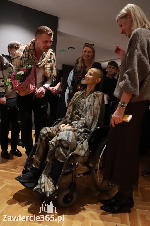 Fotorelacja: Wernisaż TRZY SERCA JEDEN ŚWIAT w MOK Zawiercie