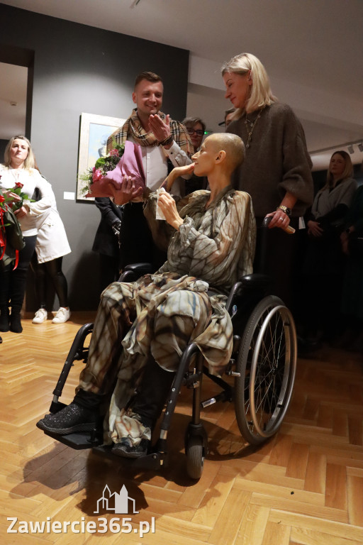 Fotorelacja: Wernisaż TRZY SERCA JEDEN ŚWIAT w MOK Zawiercie