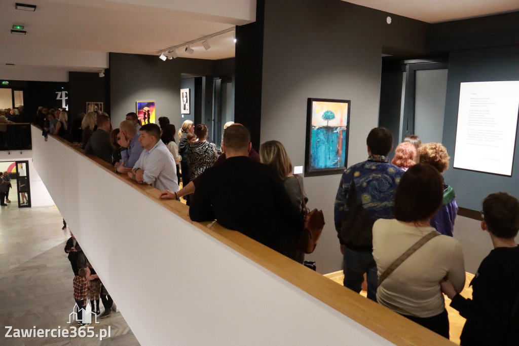 Fotorelacja: Wernisaż TRZY SERCA JEDEN ŚWIAT w MOK Zawiercie