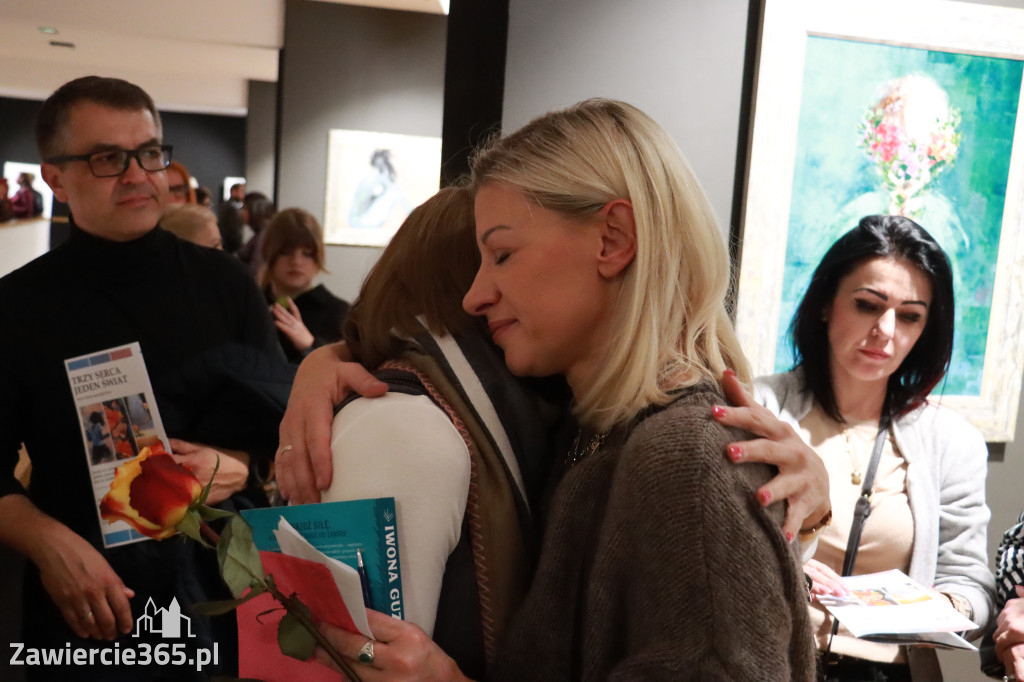 Fotorelacja: Wernisaż TRZY SERCA JEDEN ŚWIAT w MOK Zawiercie