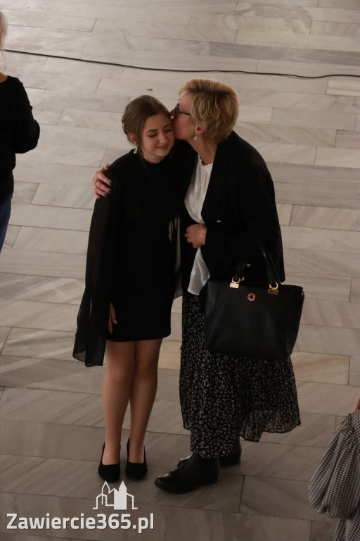 Fotorelacja: Wernisaż TRZY SERCA JEDEN ŚWIAT w MOK Zawiercie