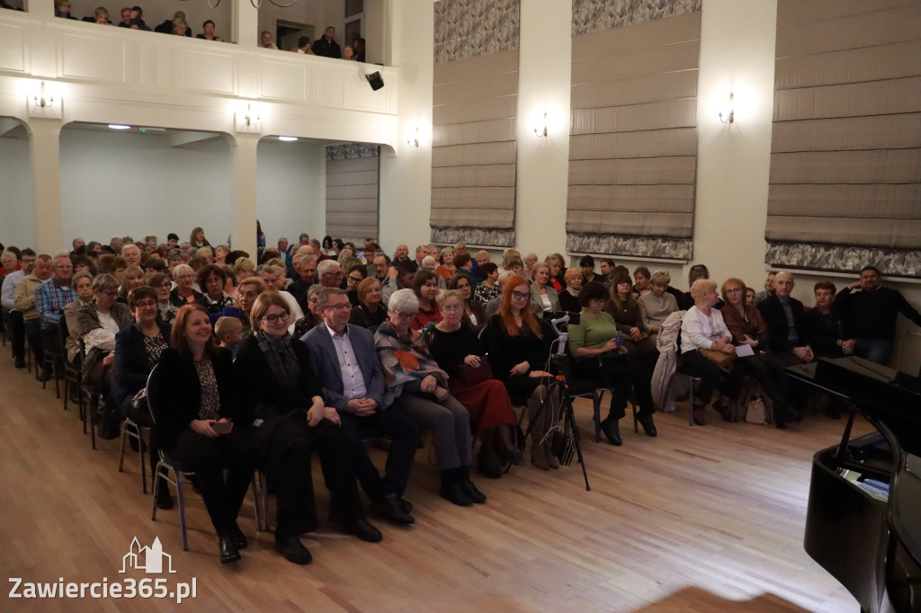 Fotorelacja: Muzyczne Święto Niepodległości z Filharmonią Jurajską w Zawierciu