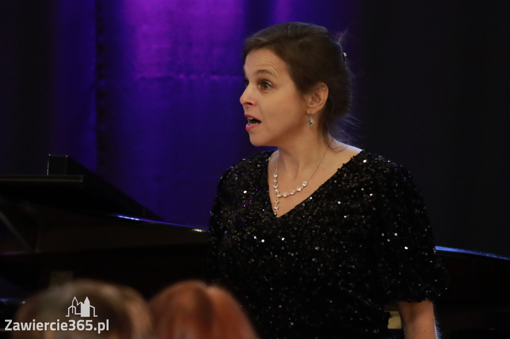 Fotorelacja: Muzyczne Święto Niepodległości z Filharmonią Jurajską w Zawierciu