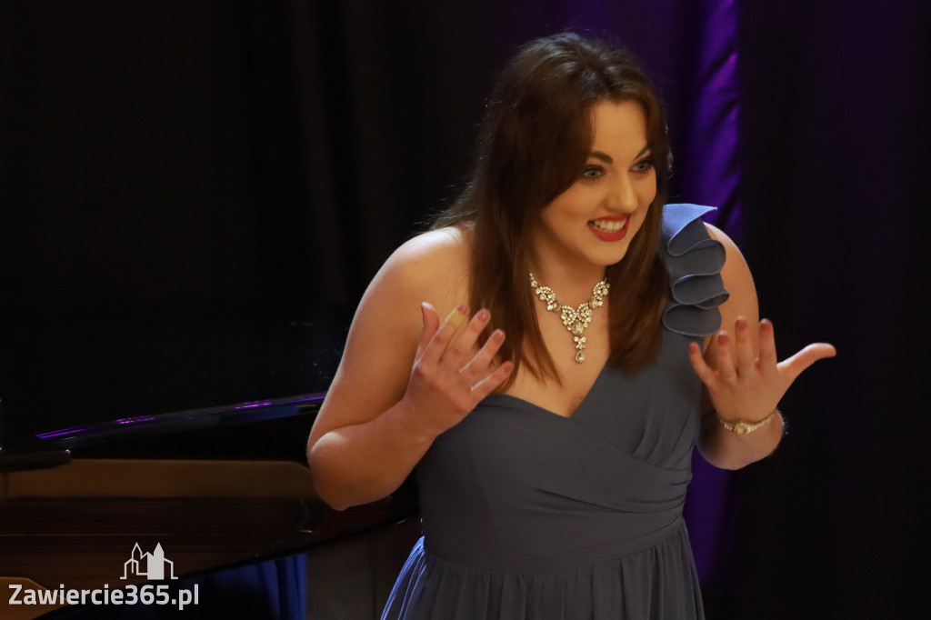 Fotorelacja: Muzyczne Święto Niepodległości z Filharmonią Jurajską w Zawierciu