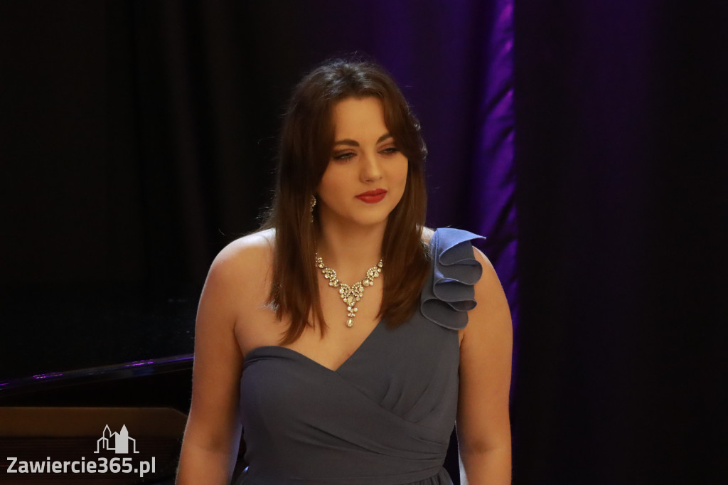 Fotorelacja: Muzyczne Święto Niepodległości z Filharmonią Jurajską w Zawierciu