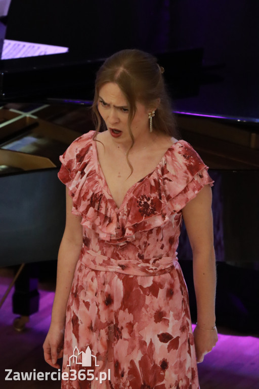 Fotorelacja: Muzyczne Święto Niepodległości z Filharmonią Jurajską w Zawierciu