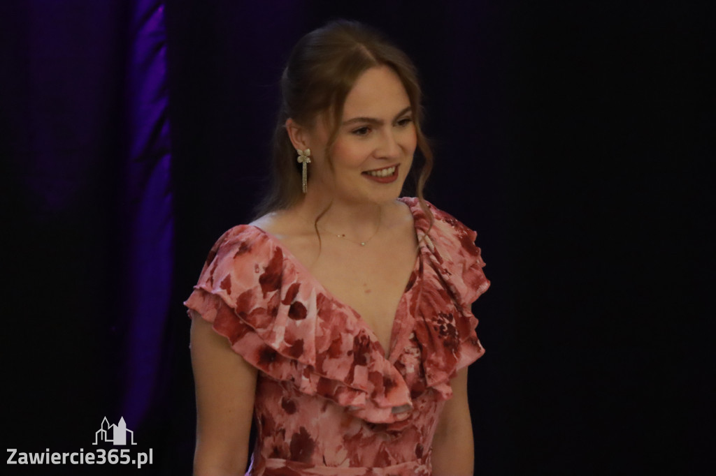 Fotorelacja: Muzyczne Święto Niepodległości z Filharmonią Jurajską w Zawierciu