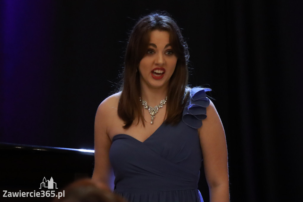 Fotorelacja: Muzyczne Święto Niepodległości z Filharmonią Jurajską w Zawierciu