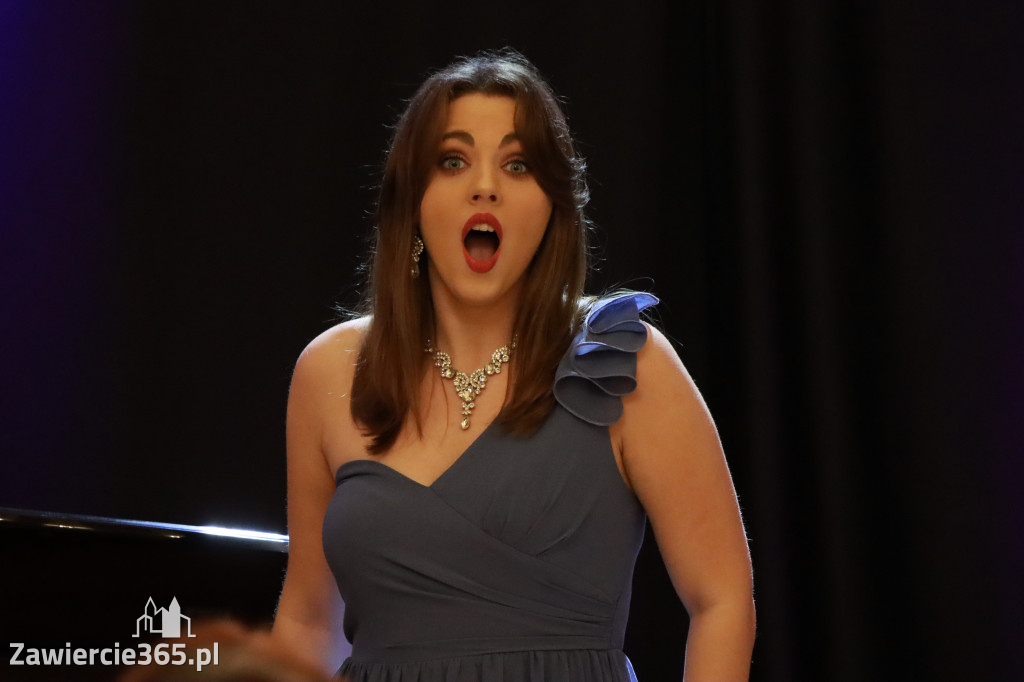 Fotorelacja: Muzyczne Święto Niepodległości z Filharmonią Jurajską w Zawierciu