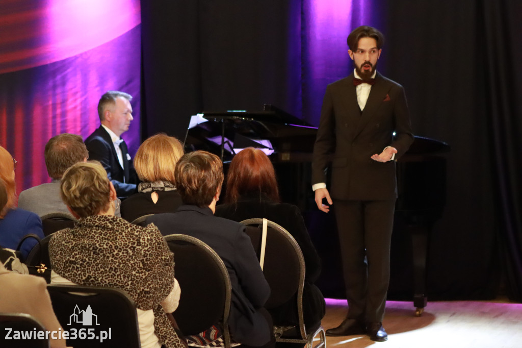 Fotorelacja: Muzyczne Święto Niepodległości z Filharmonią Jurajską w Zawierciu