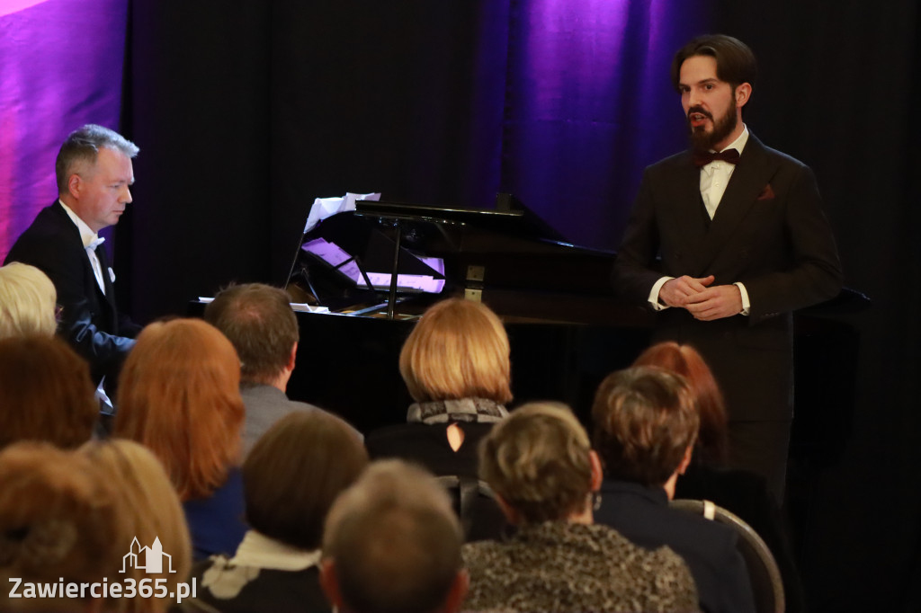 Fotorelacja: Muzyczne Święto Niepodległości z Filharmonią Jurajską w Zawierciu