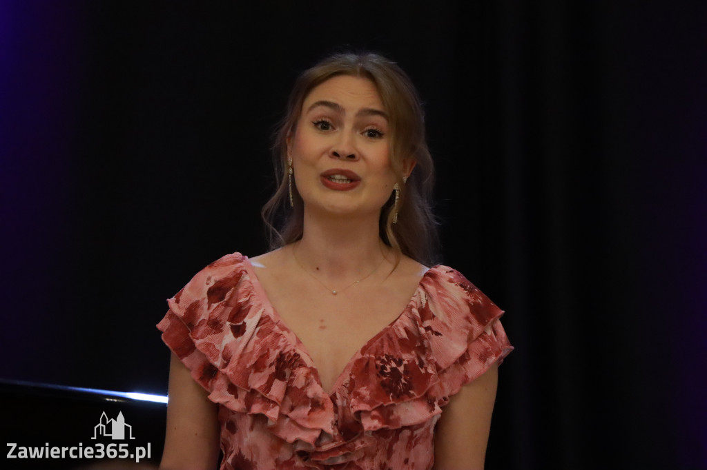 Fotorelacja: Muzyczne Święto Niepodległości z Filharmonią Jurajską w Zawierciu