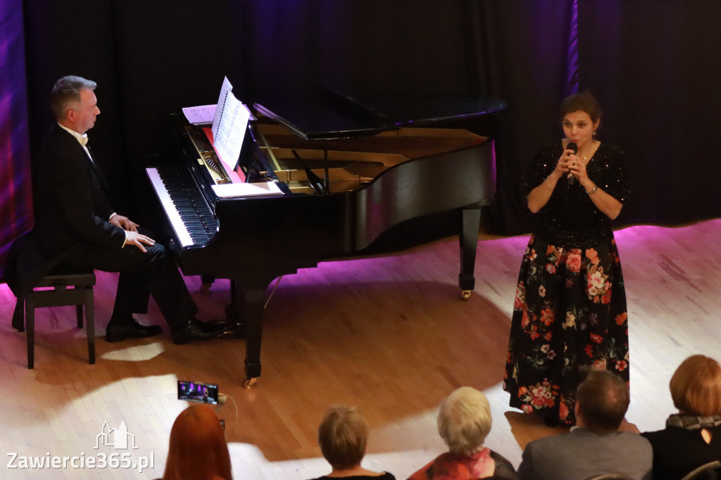 Fotorelacja: Muzyczne Święto Niepodległości z Filharmonią Jurajską w Zawierciu