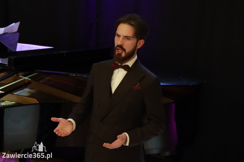 Fotorelacja: Muzyczne Święto Niepodległości z Filharmonią Jurajską w Zawierciu